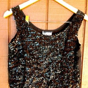 Vintage sequence Tank